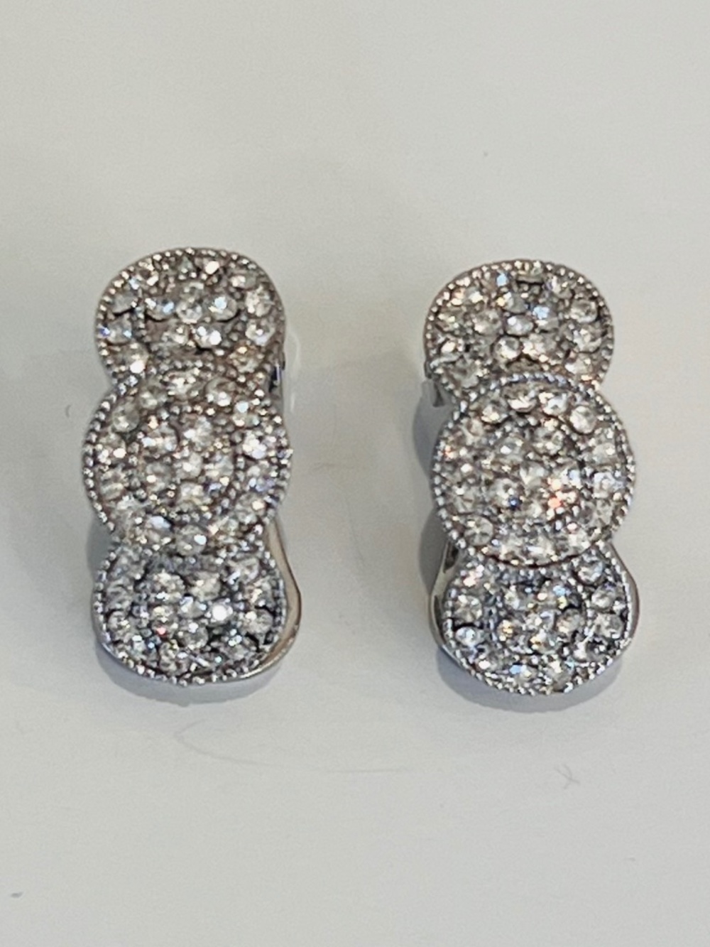 Vintage LANDAU Signed Silver Crystal Pave Triple Circle Clip-On Earrings